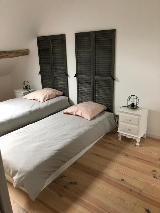 Gite De Charme Les Trois Chenes Augeres Esterno foto
