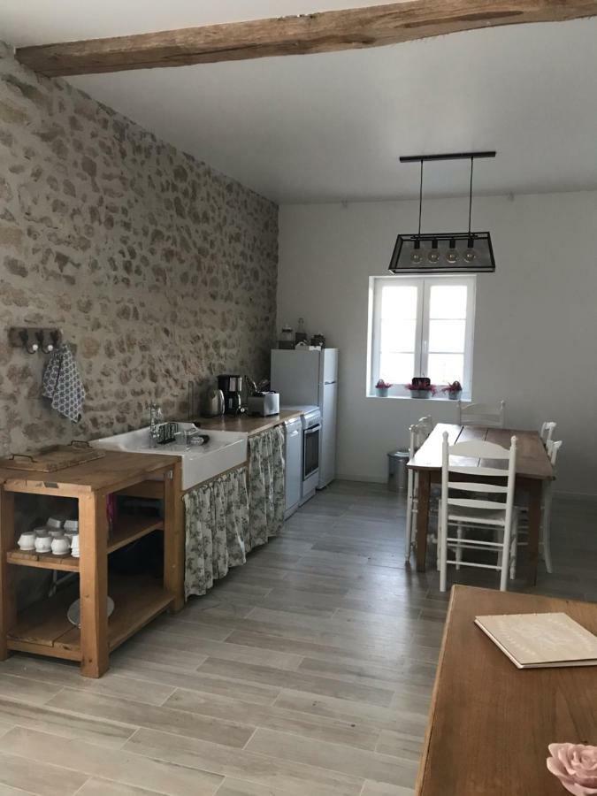 Gite De Charme Les Trois Chenes Augeres Esterno foto